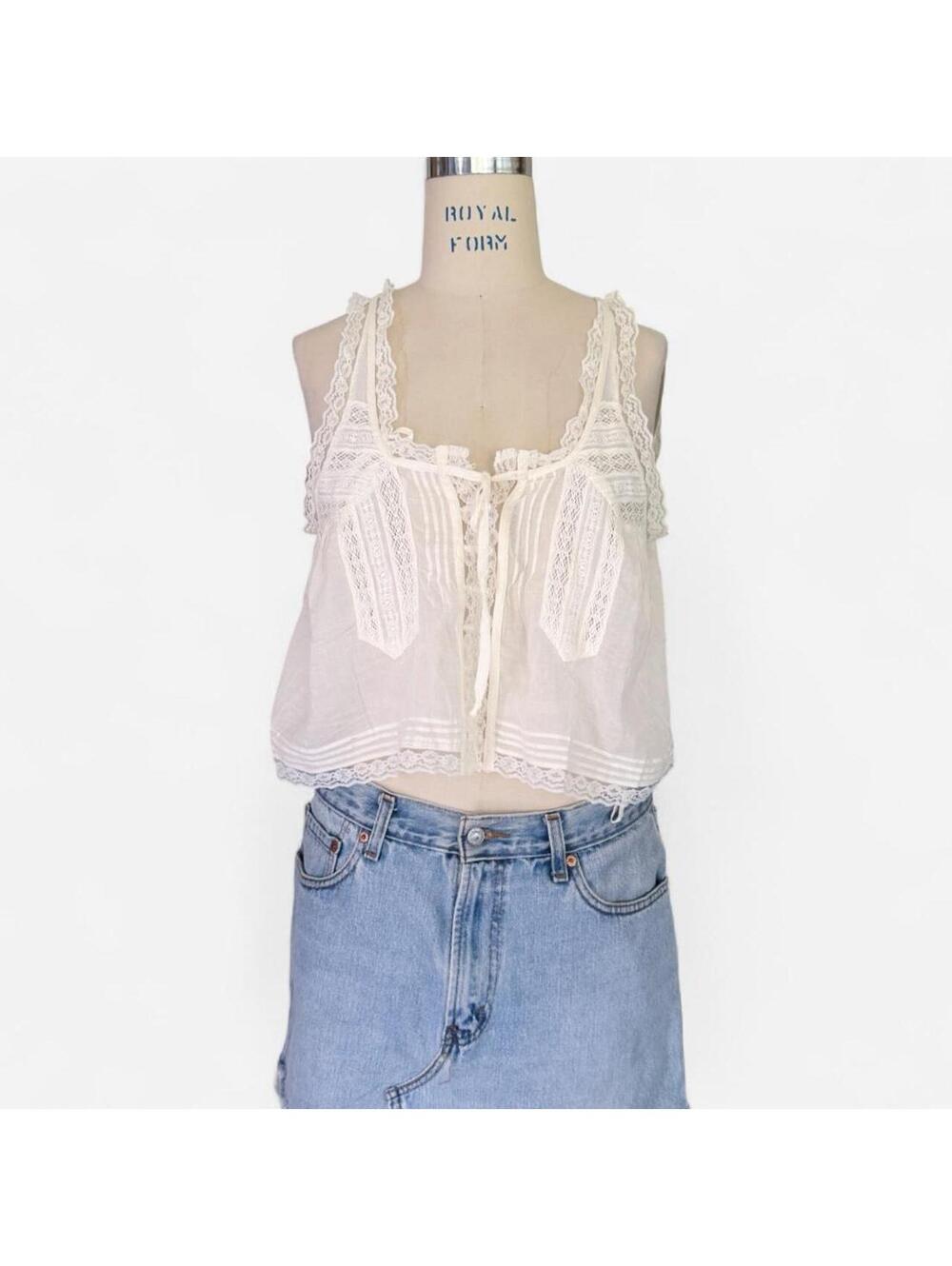 Free People Cream Lace Pintuck Tie Front Cropped Cami